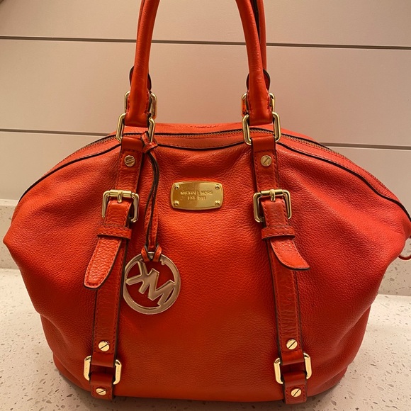 Authentic Michael Kors bag - Picture 1 of 4